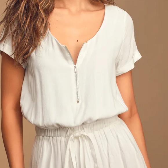 Lulus White Short Sleeve Zip-front Romper - Size L - Picture 3 of 5